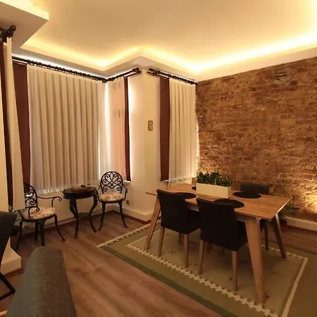 Taksim / Cihangir Otto Palace